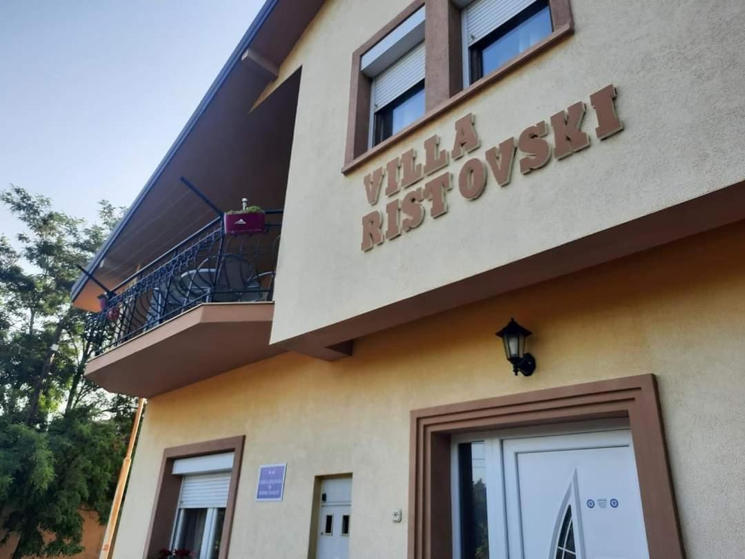 Villa Ristovski โอครีด ภายนอก รูปภาพ