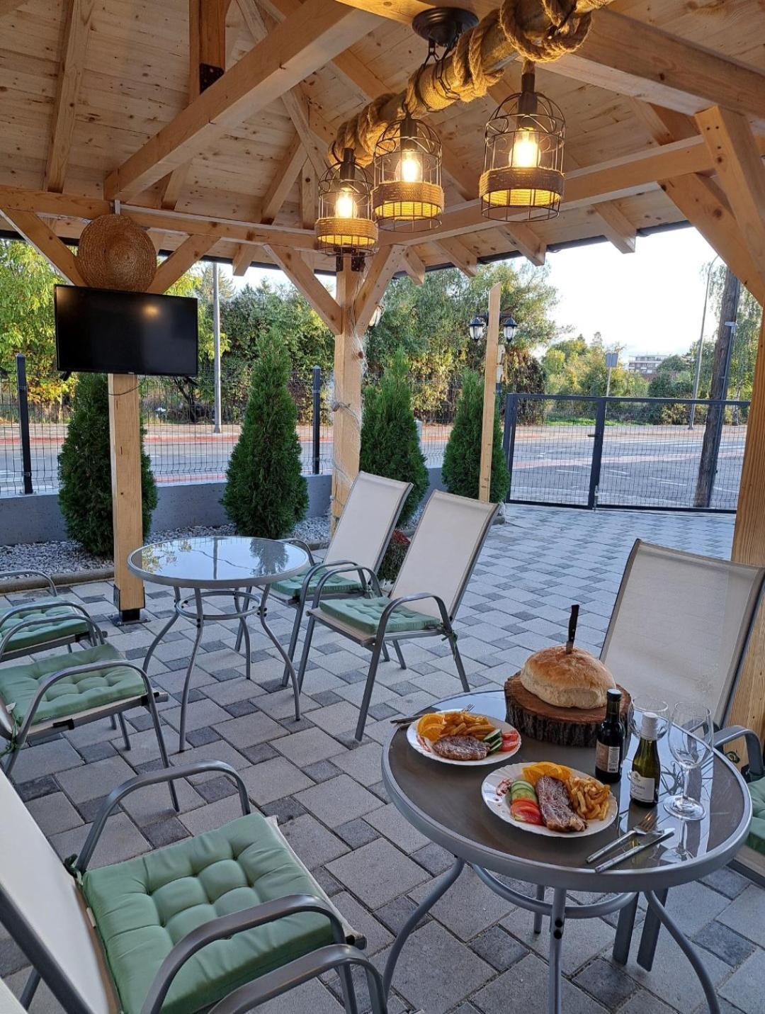 Villa Ristovski โอครีด ภายนอก รูปภาพ